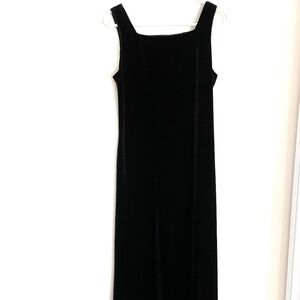 Women's Long Black Sleeveless Velvet Soft Rhapsody Formal Dress Size 10